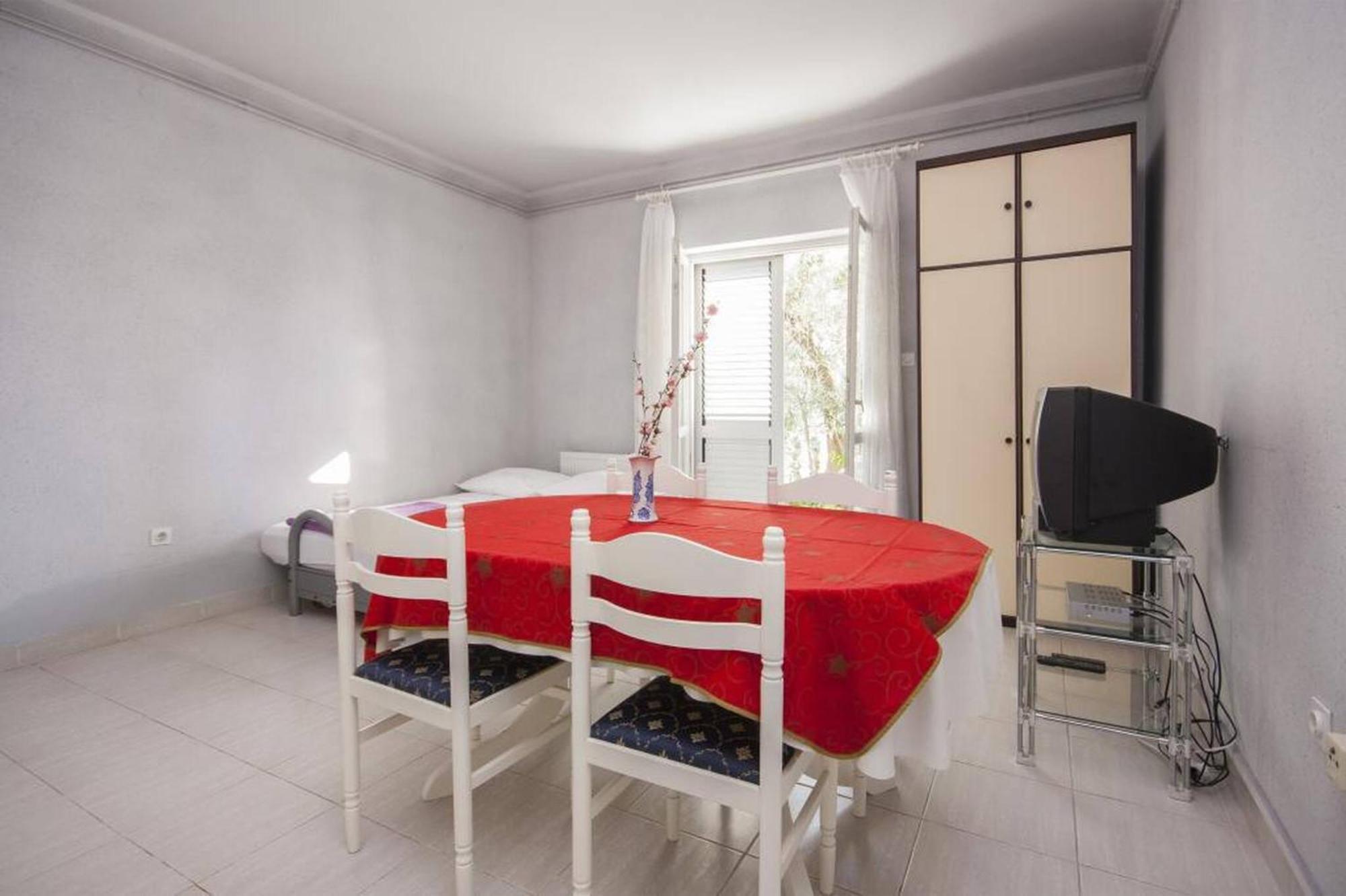 Apartments Zdenka Brodarica  Kültér fotó