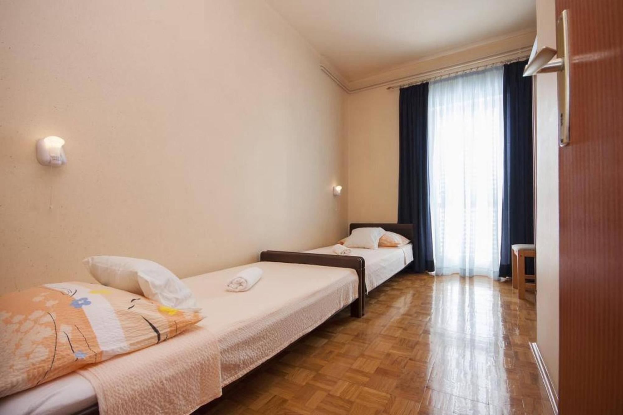 Apartments Zdenka Brodarica  Kültér fotó
